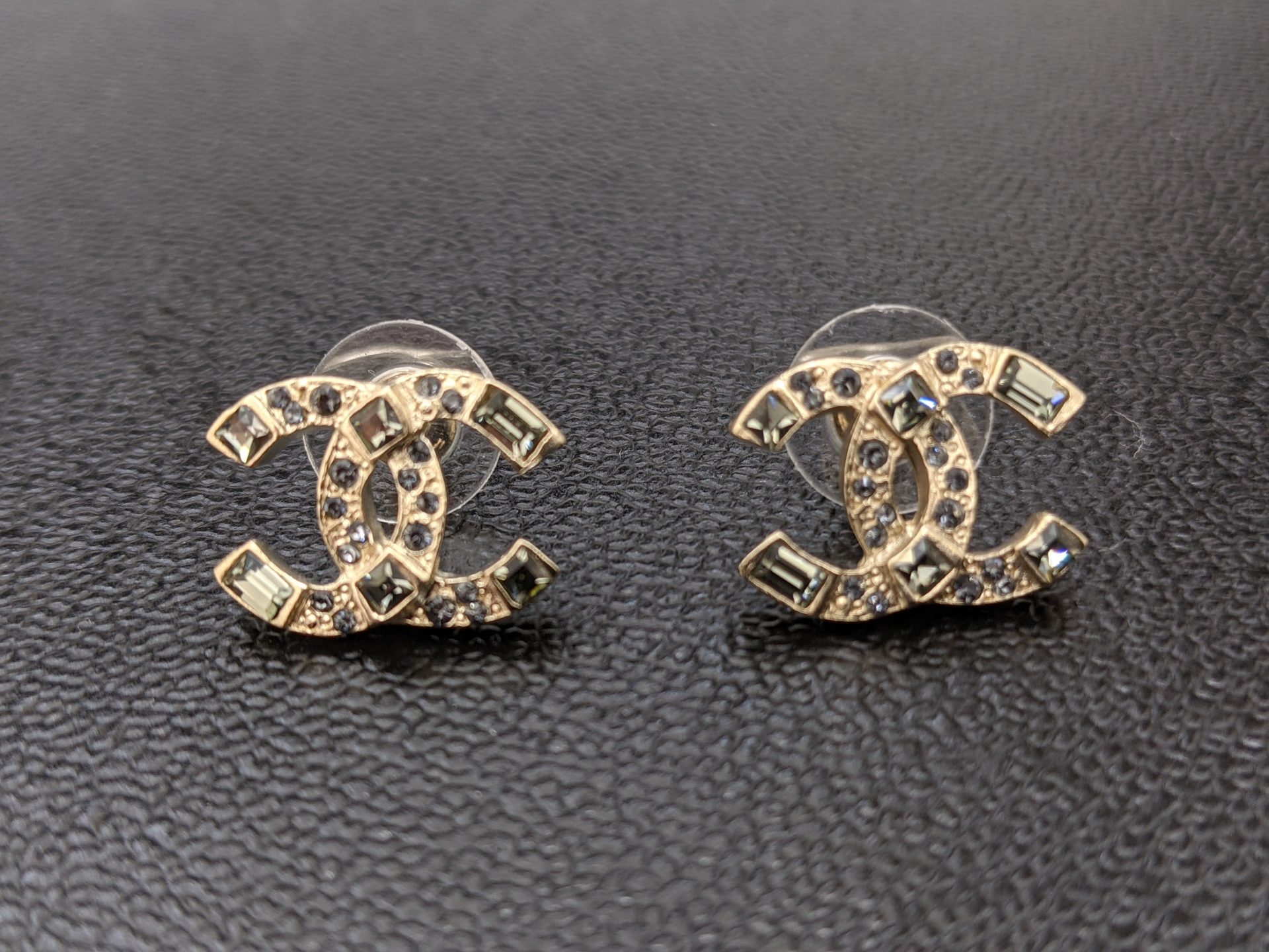 CHANEL. COCOピアスCHANEL. COCOピアス