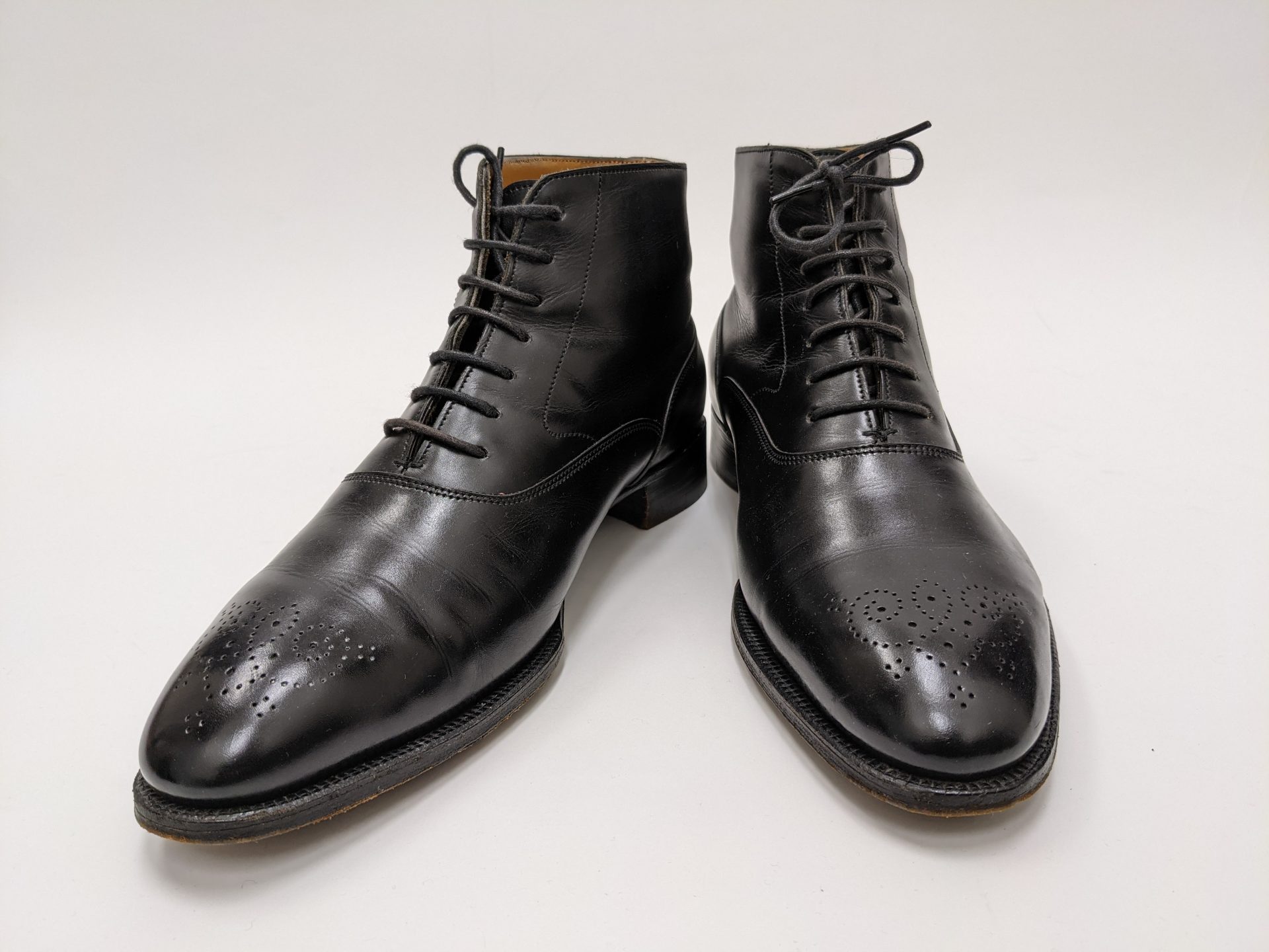 JOHN LOBBJOHN LOBB