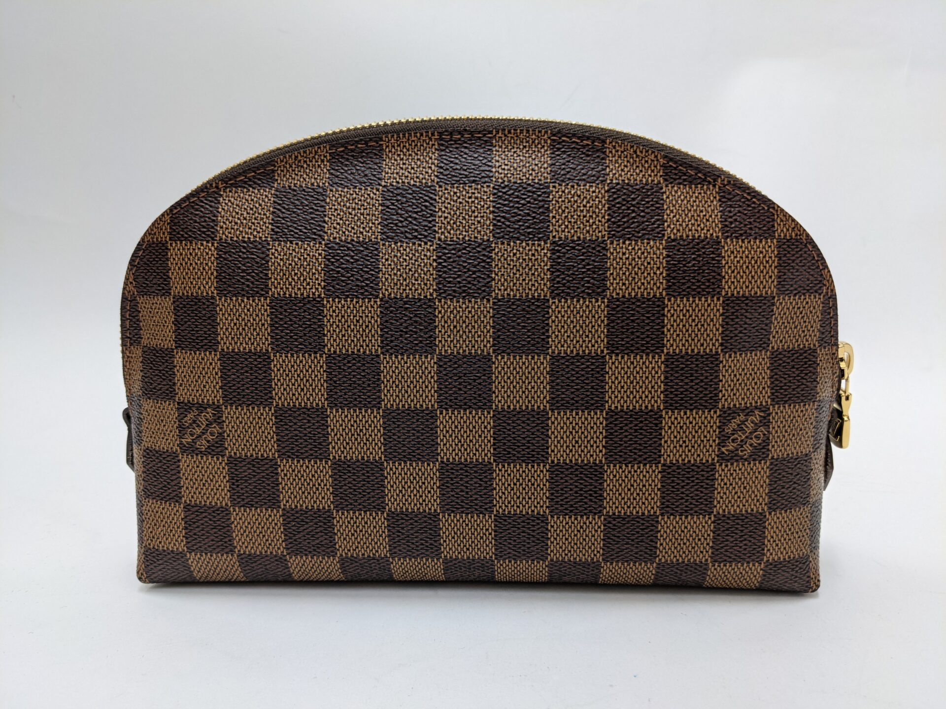 LOUISVUITTONLOUISVUITTON