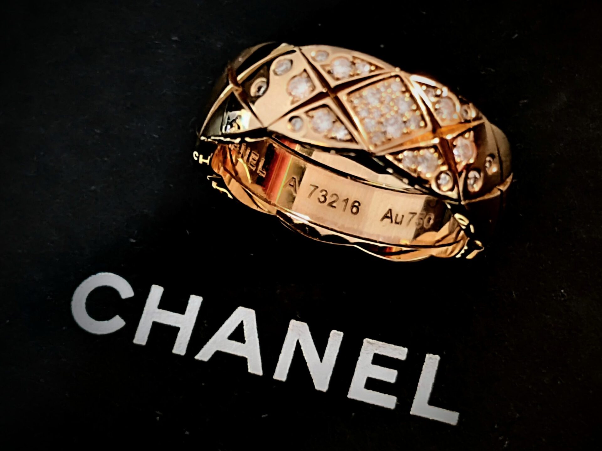 CHANELCHANEL