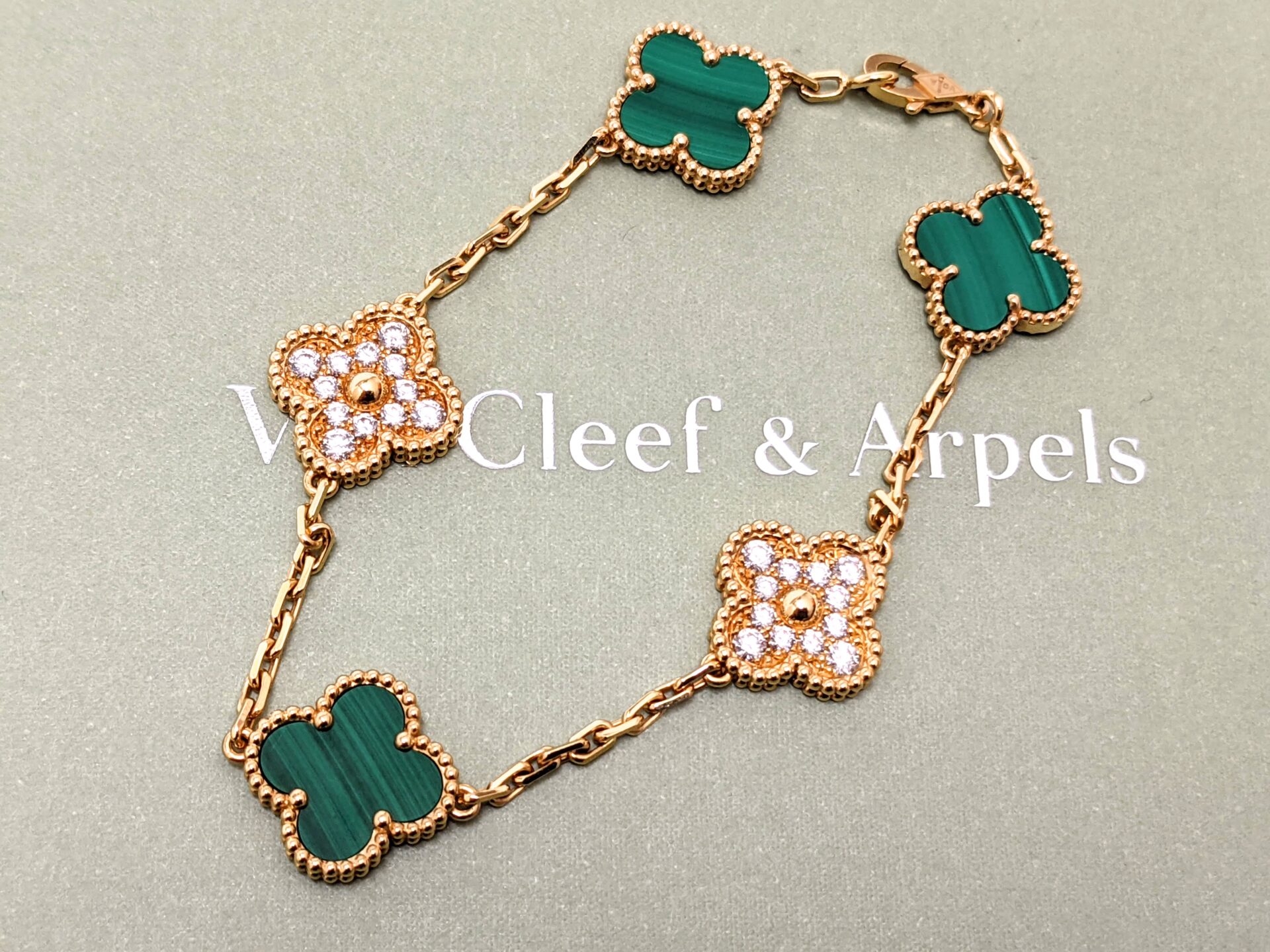 Van Cleef＆ArpelsVan Cleef＆Arpels